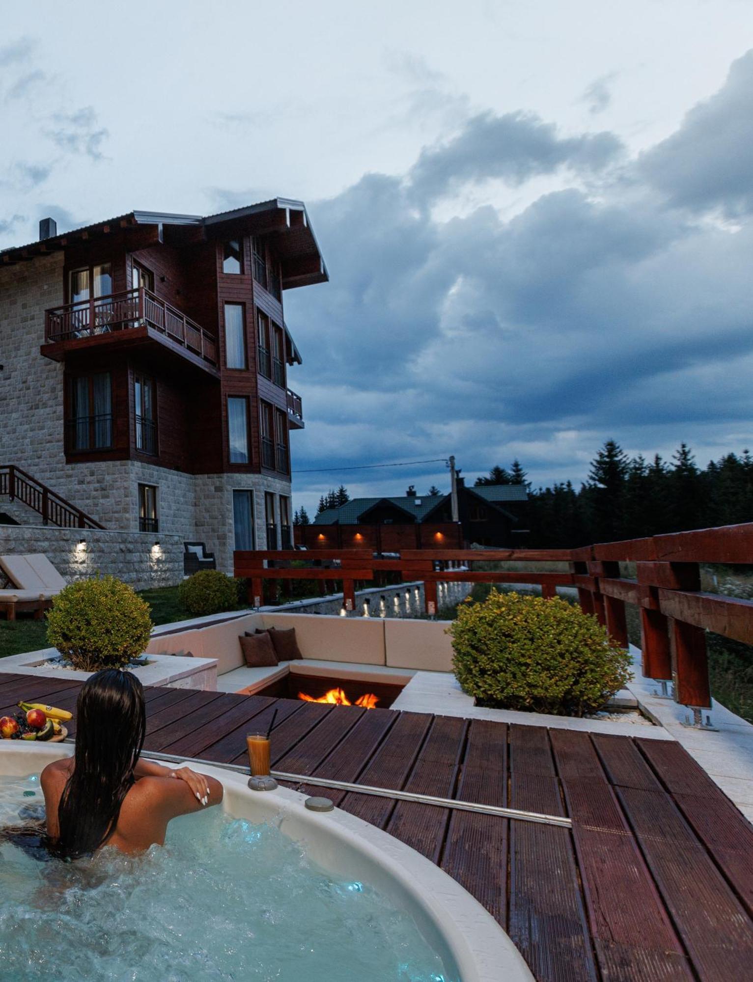North Story - Luxury Chalet - Apartments & Rooms Žabljak Buitenkant foto